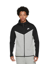 Nike Tech Set