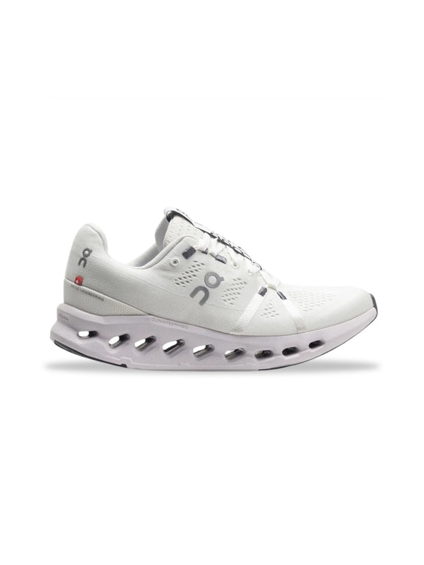 Cloud nova form surfer white