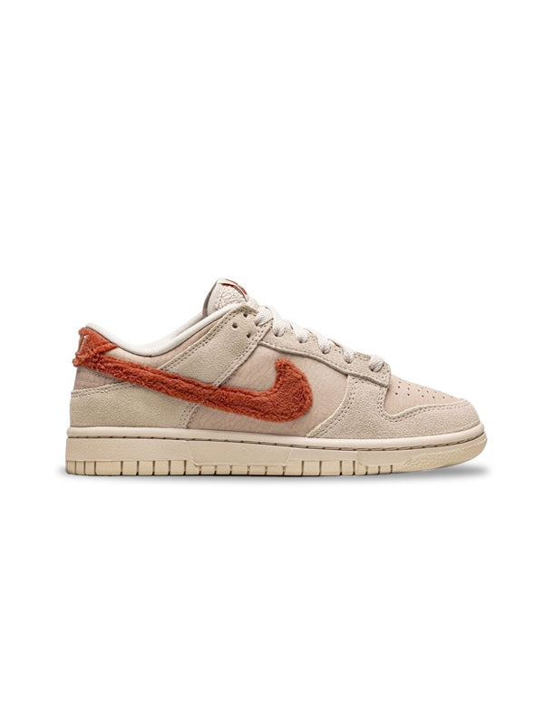Dunk Low "Terry Swoosh"