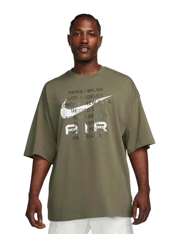 Nike T-shirt