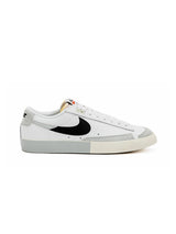 Nike Blazer Low ’77 Split Men’s Lifestyle Shoes (White/Grey)