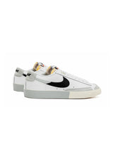 Nike Blazer Low ’77 Split Men’s Lifestyle Shoes (White/Grey)