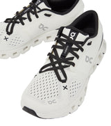 Cloud x4 white black