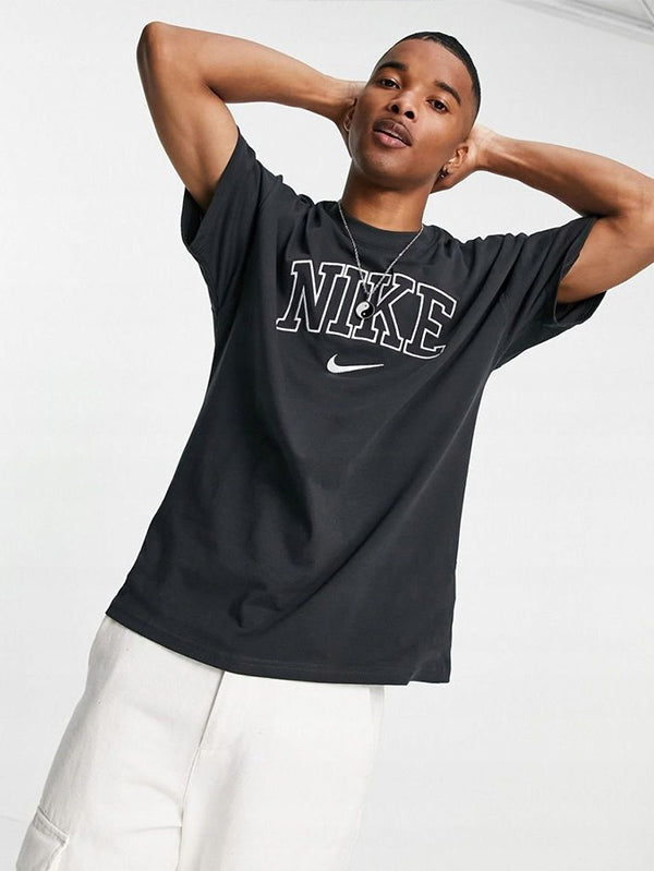 Nike T-shirt
