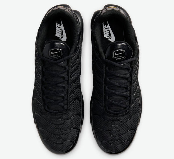 Nike tn full black