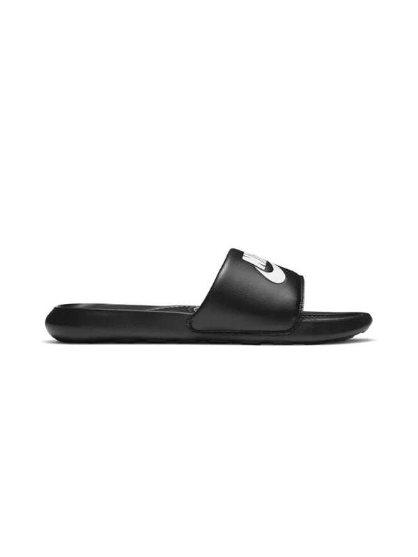 Nike Victori One black and white